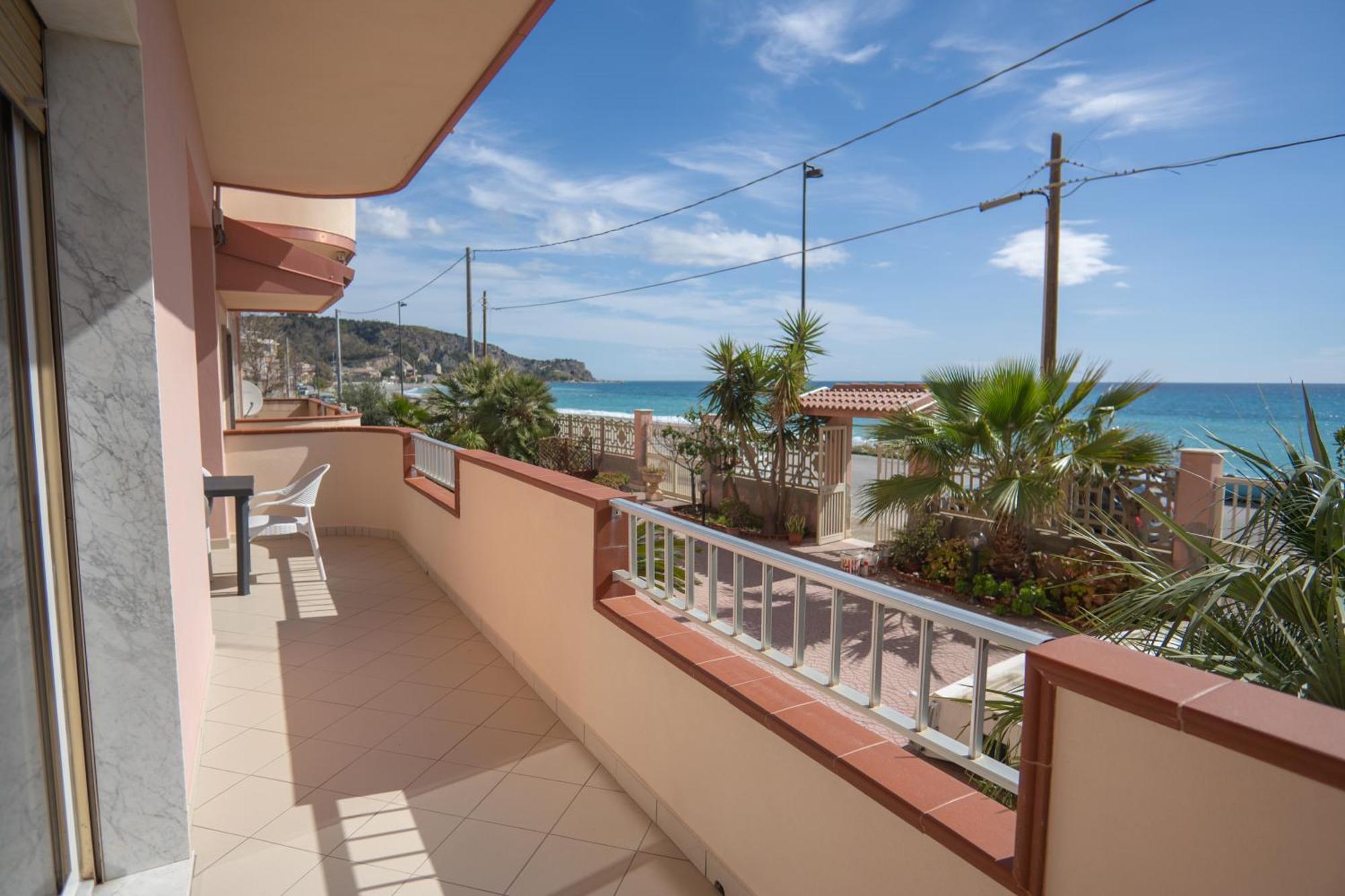 Casa Erika Bova Marina Exterior foto